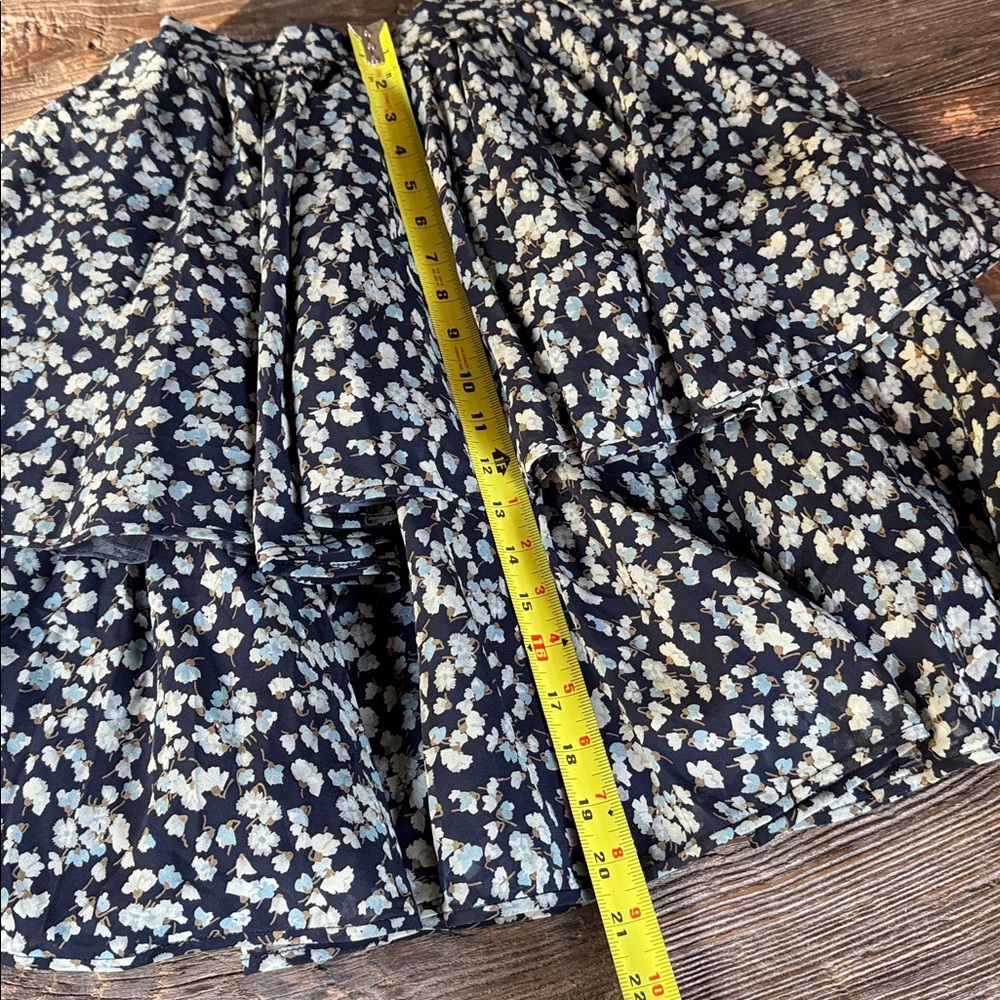 Valentino Boutique vintage 90’s floral silk tiered ruffled mini skirt EVC size 4 - Picture 6 of 7